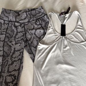 Betsey Johnson Performance XS